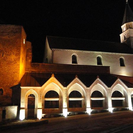 Le Puits Fortifie Salives Kültér fotó